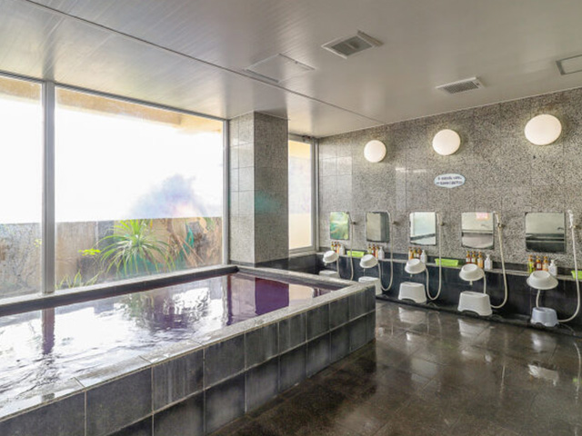 大浴場<br>5階に大浴場がございます。<br>疲れた体もリフレッシュ
